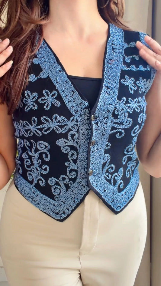 Vintage Bloom Embroidered Denim Vest (Blue)