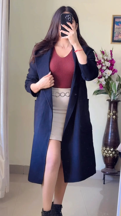 (Size-S to M) Black Winter Coat (With Cap Attached) - Wo162