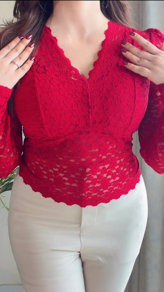 Padded Scarlet Lace Royale Top