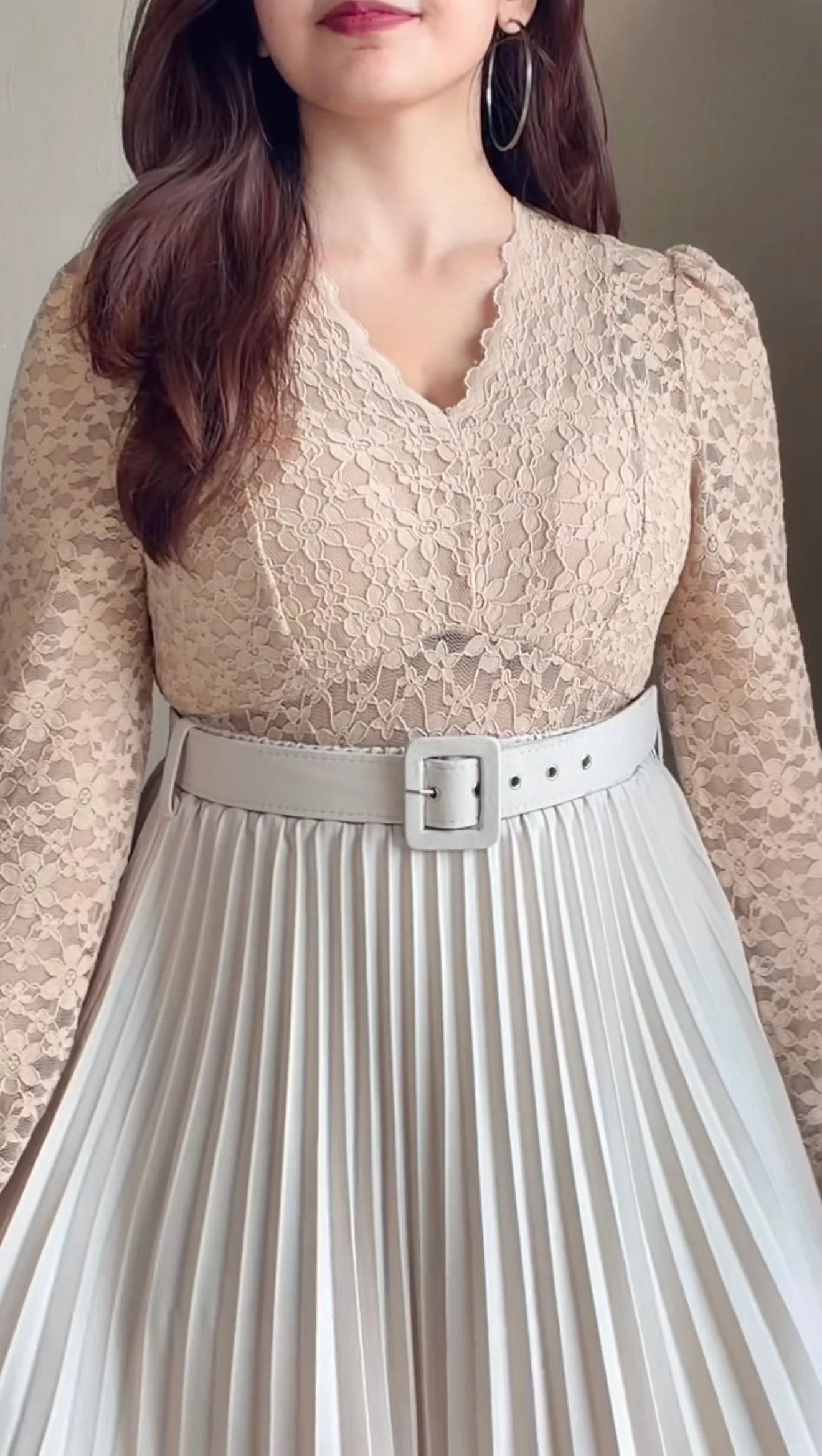 Beige Lace Pleated Co-ord Set with Belt (Top+ Skirt)
