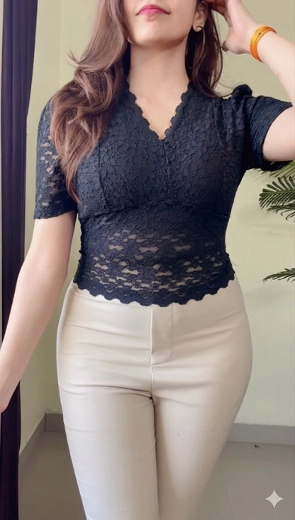 Padded Scarlet Lace Royale Top
