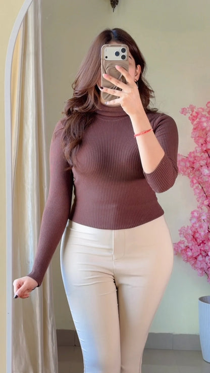 (Size-S to M) Ribbed Top-  R405