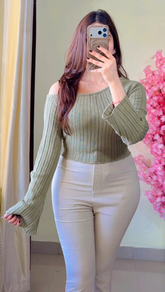 (Size-S to M) Crochet Top- C529