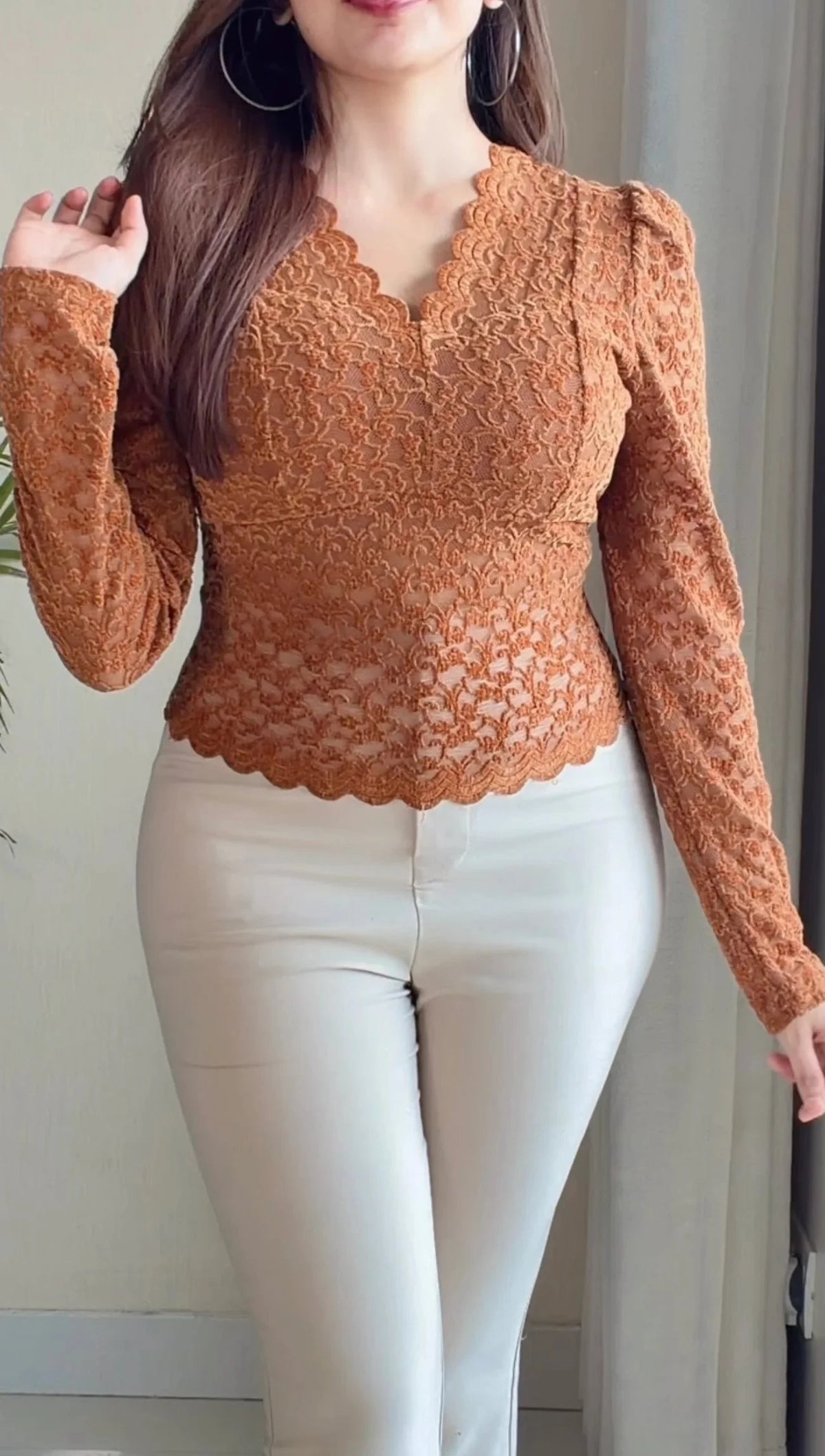 Padded Scarlet Lace Royale Top