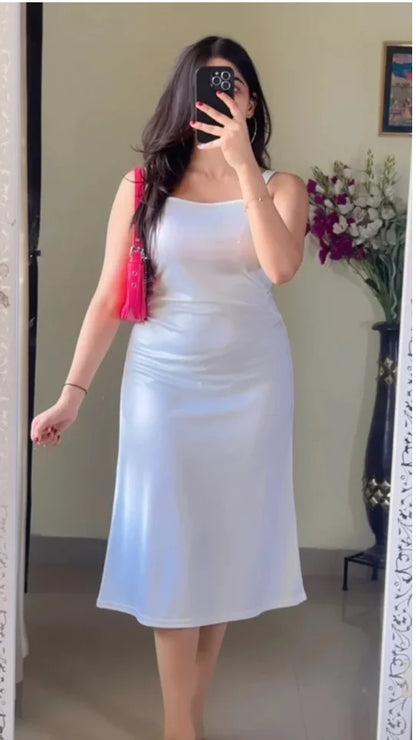 Off White Fit & Flare Midi Dress D-302